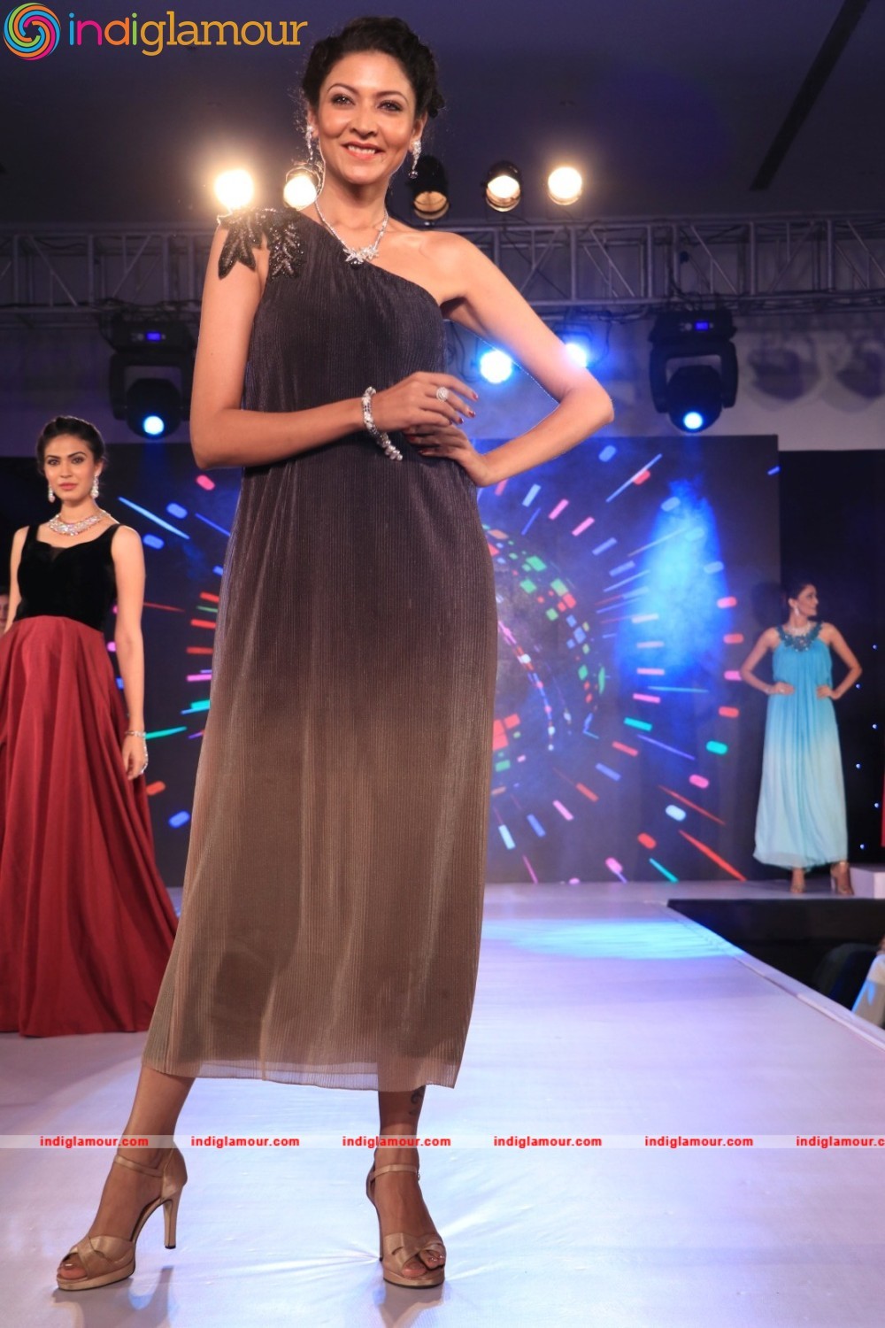 Fashion show at Glamour Exhibition 2016 Event hd photo