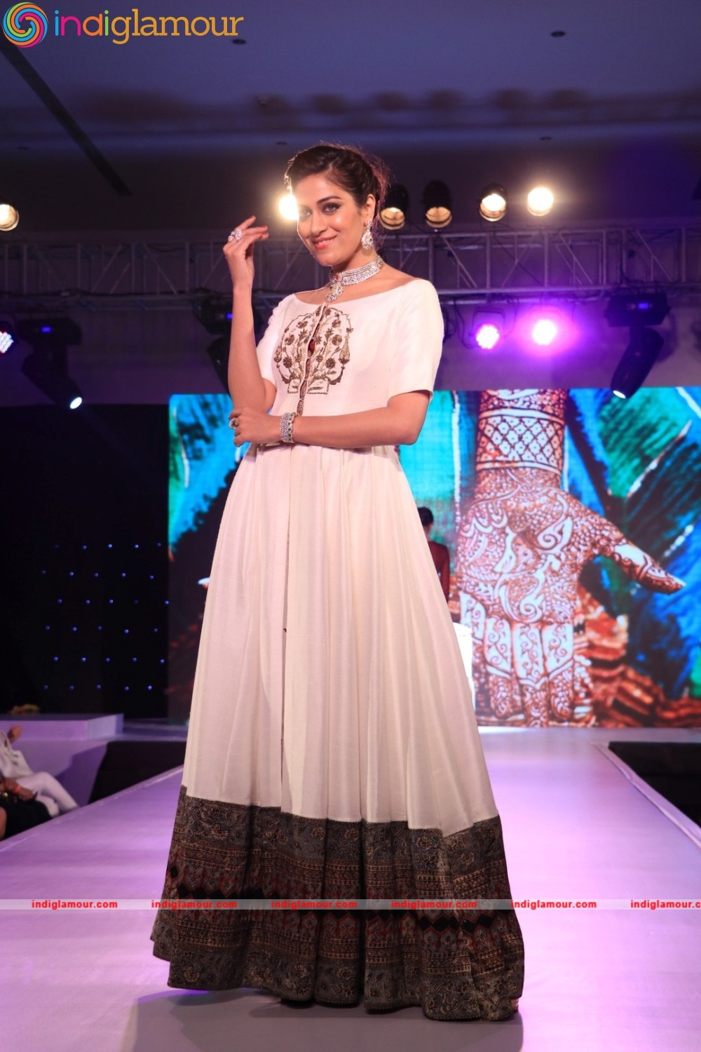 Fashion show at Glamour Exhibition 2016 Event hd photo