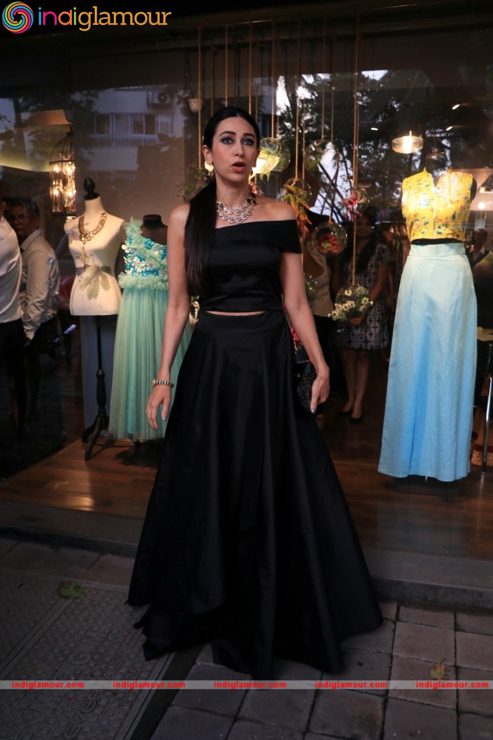 Amy Billimoria House Of Design Launch Festive Collection With Karishma Kapoor Event hd photo