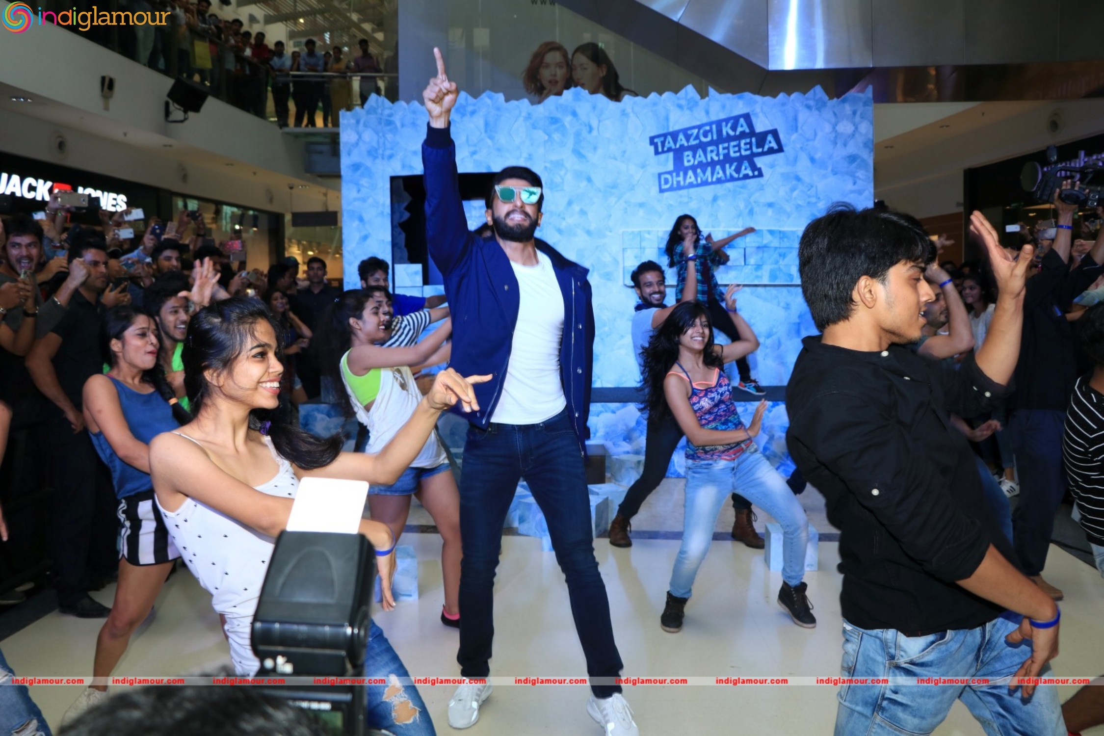 Ranveer Singh at Colgate Max Fresh Event Power Freeze Event hd photo