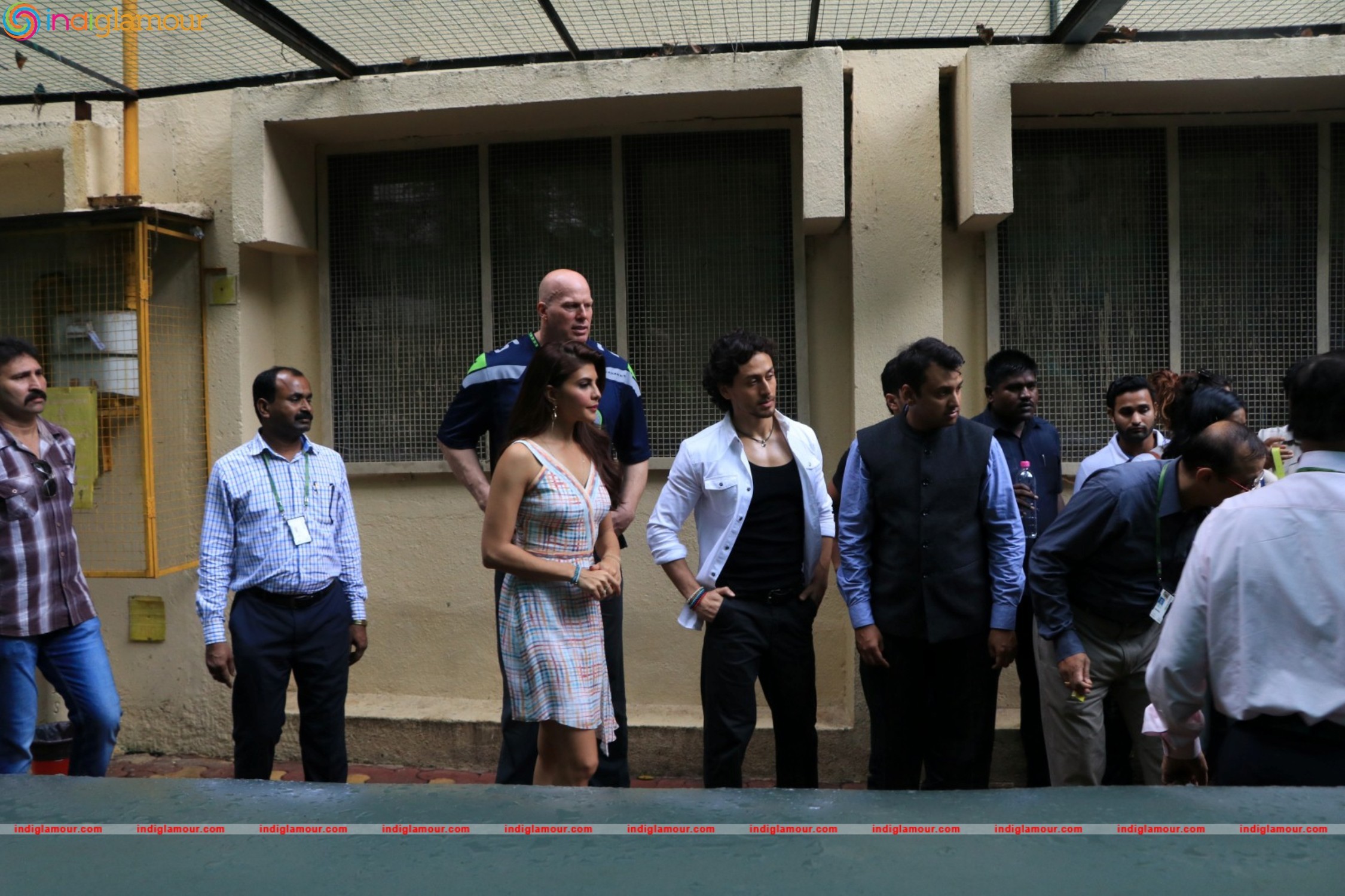 Tiger Shroff,Jacqueline and Nathan Jones at The Swatch Bharat Campaign Event hd photo