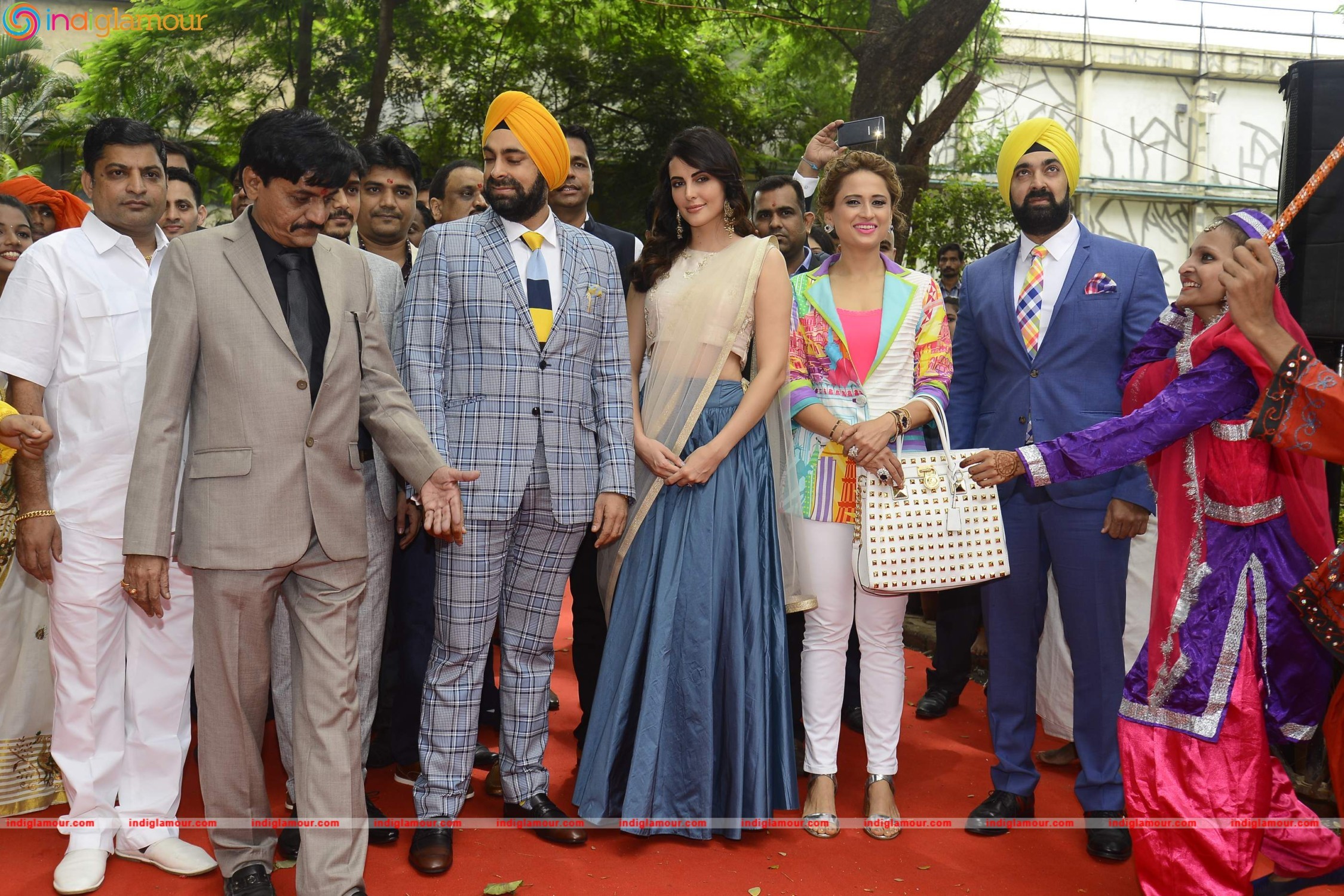 Mandana Karimi and Mugdha Godse at a Jewellery Exhibition Event hd photo