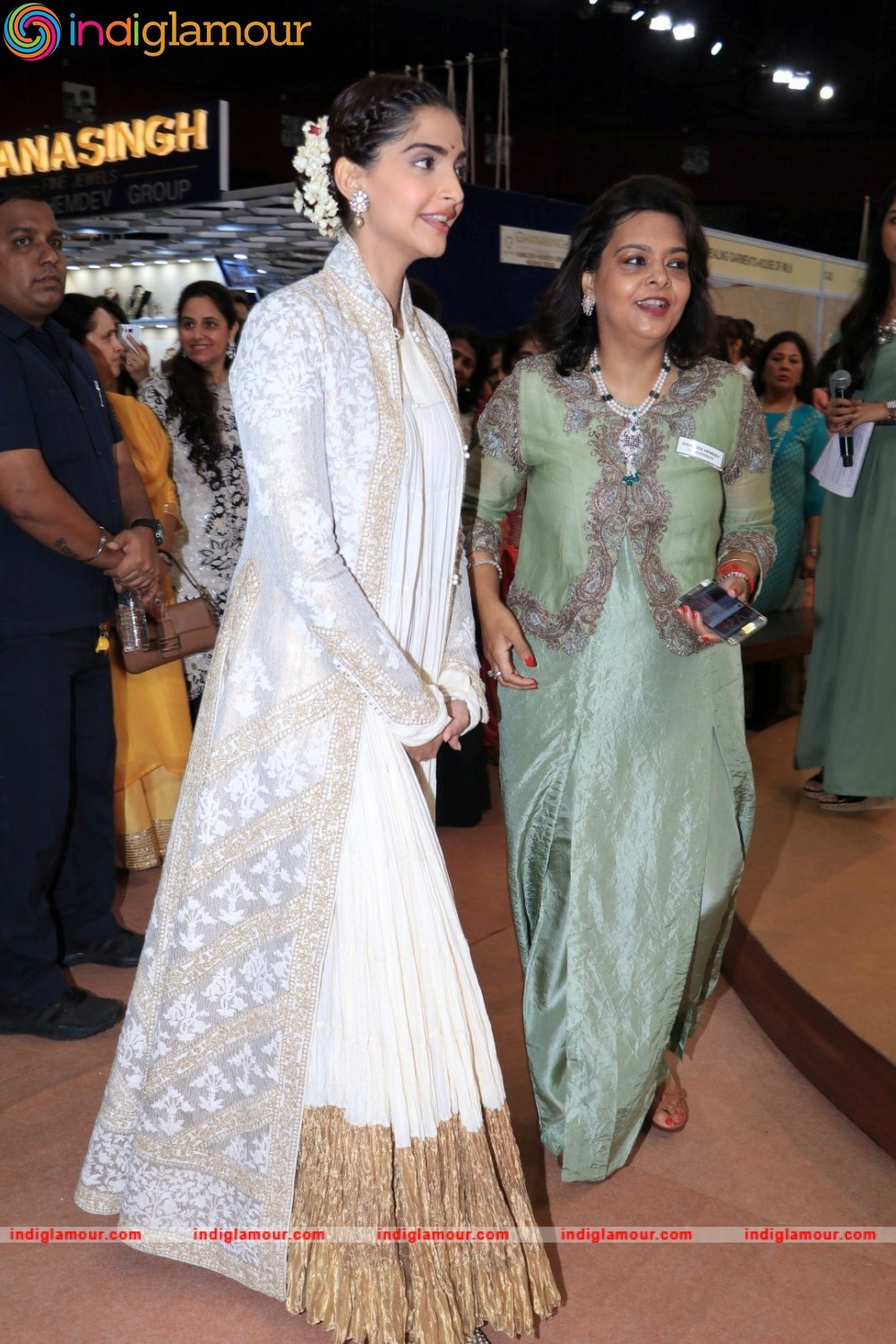 Opening Of Imc Ladies Wing Women Entrepreneur Exhibition By Sonam Kapoor Event hd photo