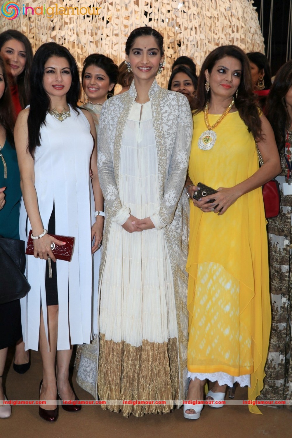 Opening Of Imc Ladies Wing Women Entrepreneur Exhibition By Sonam Kapoor Event hd photo