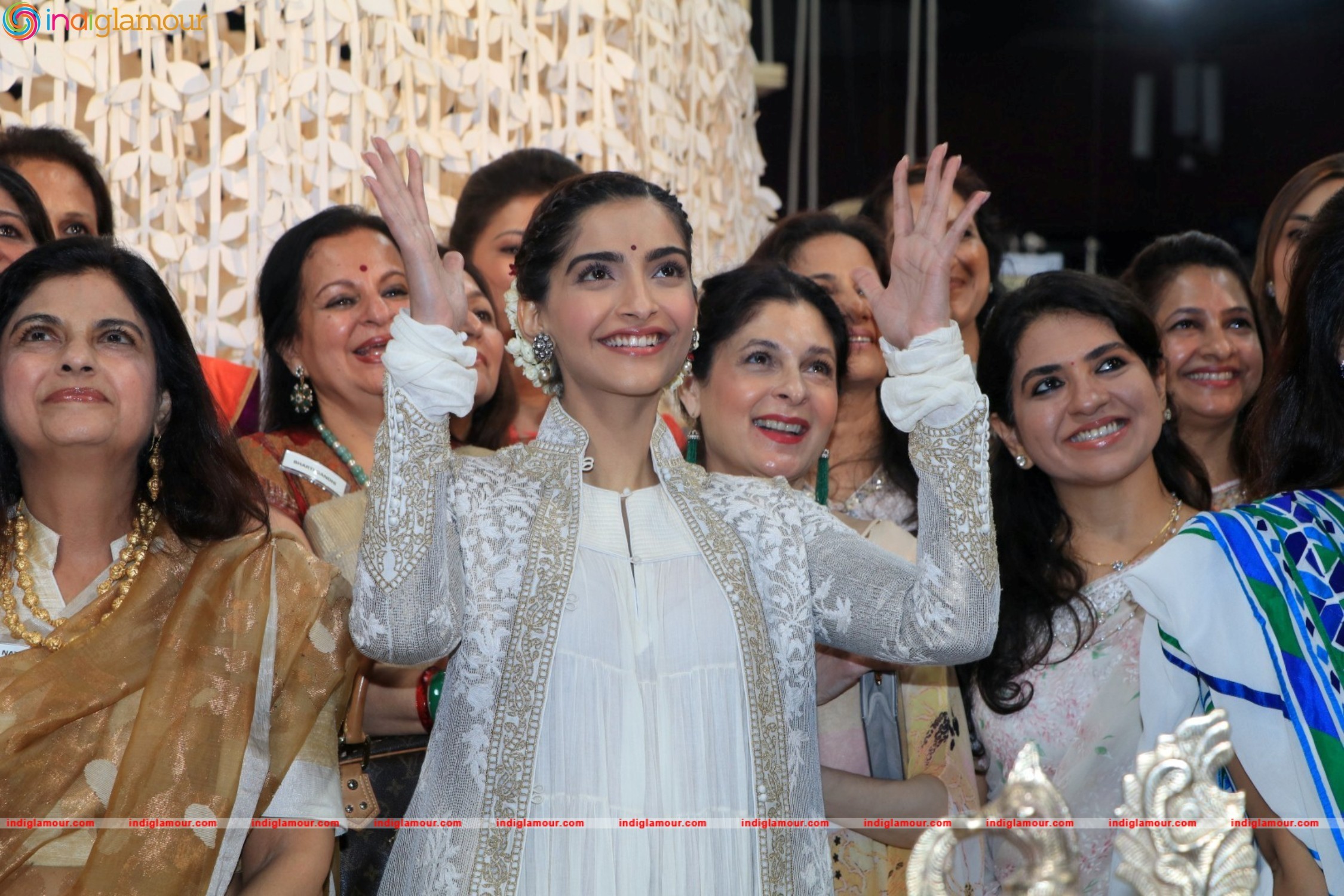 Opening Of Imc Ladies Wing Women Entrepreneur Exhibition By Sonam Kapoor Event hd photo