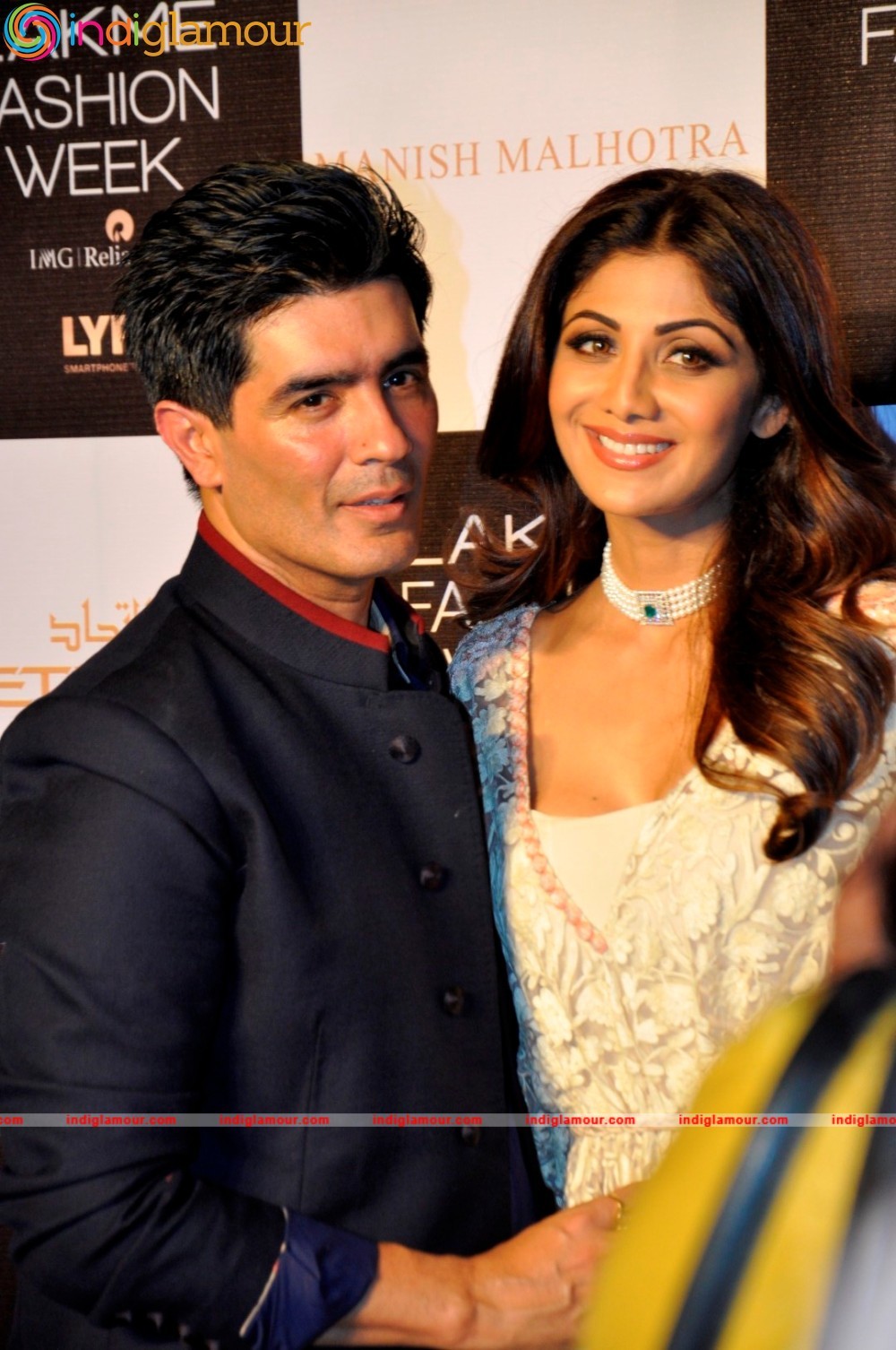 Bollywood Stars On Ramp At LFW 2016 Event hd photo