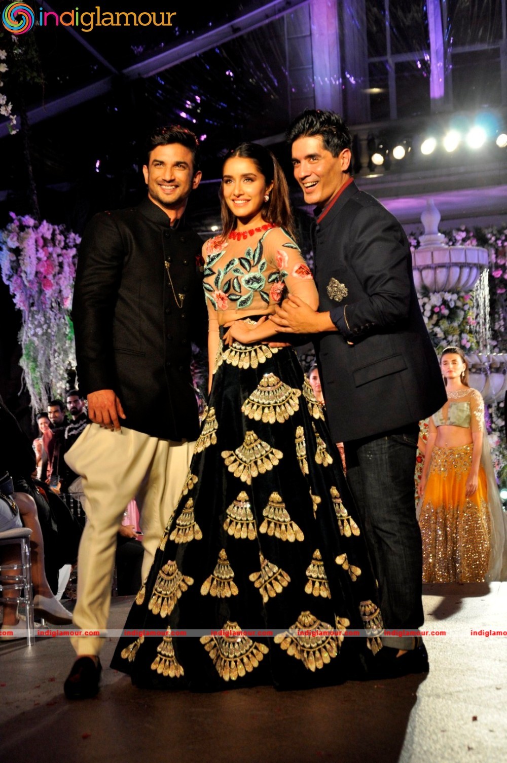 Bollywood Stars On Ramp At LFW 2016 Event hd photo