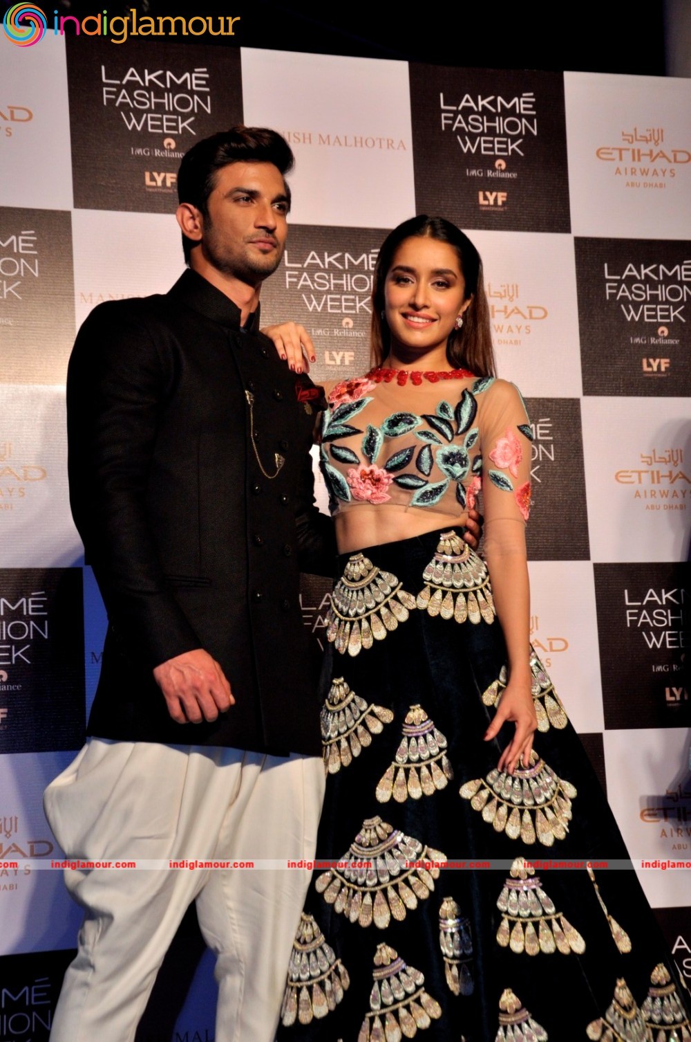 Bollywood Stars On Ramp At LFW 2016 Event hd photo