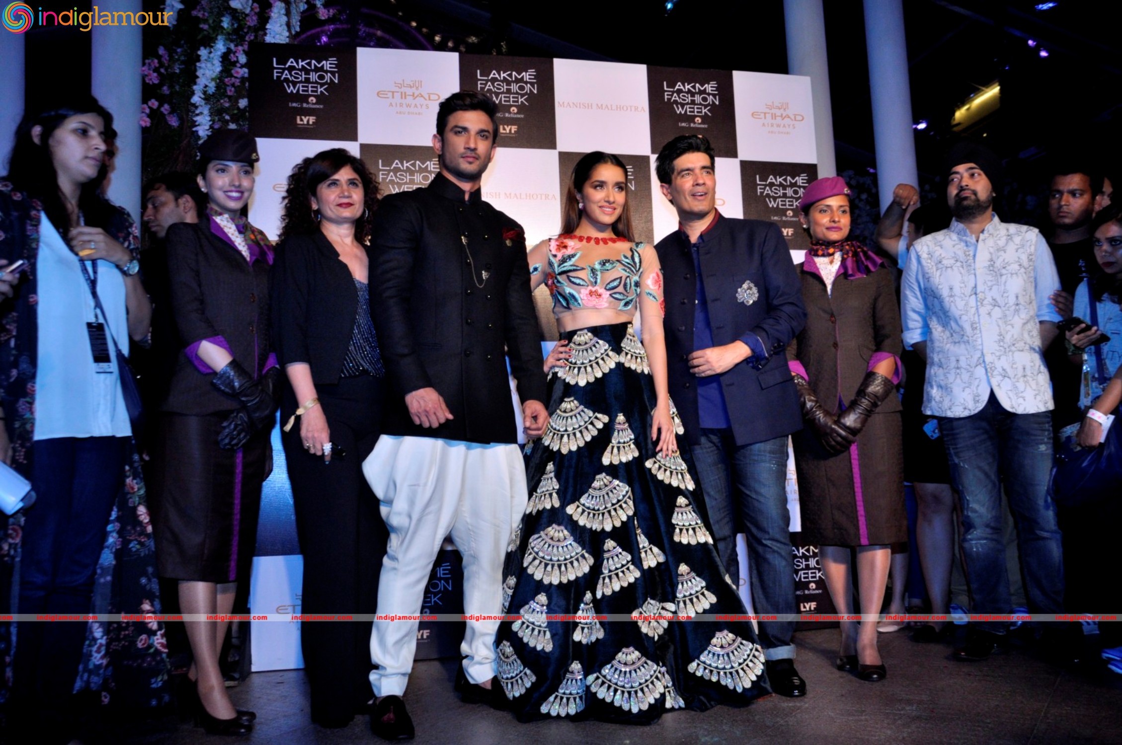 Bollywood Stars On Ramp At LFW 2016 Event hd photo