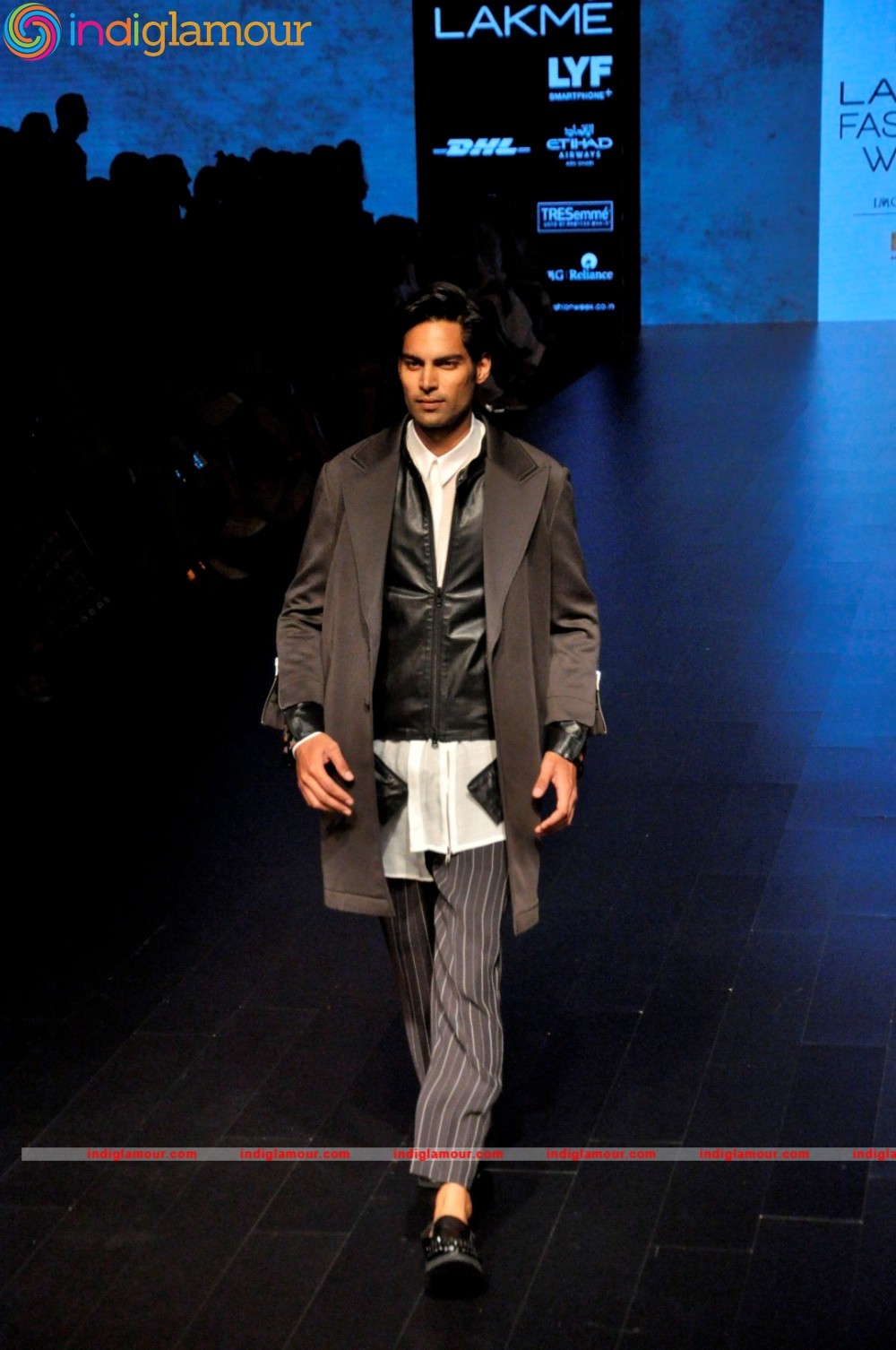 Arjun Kapoor and Neha Dhupia at Lakme Fashion Week Event hd photo