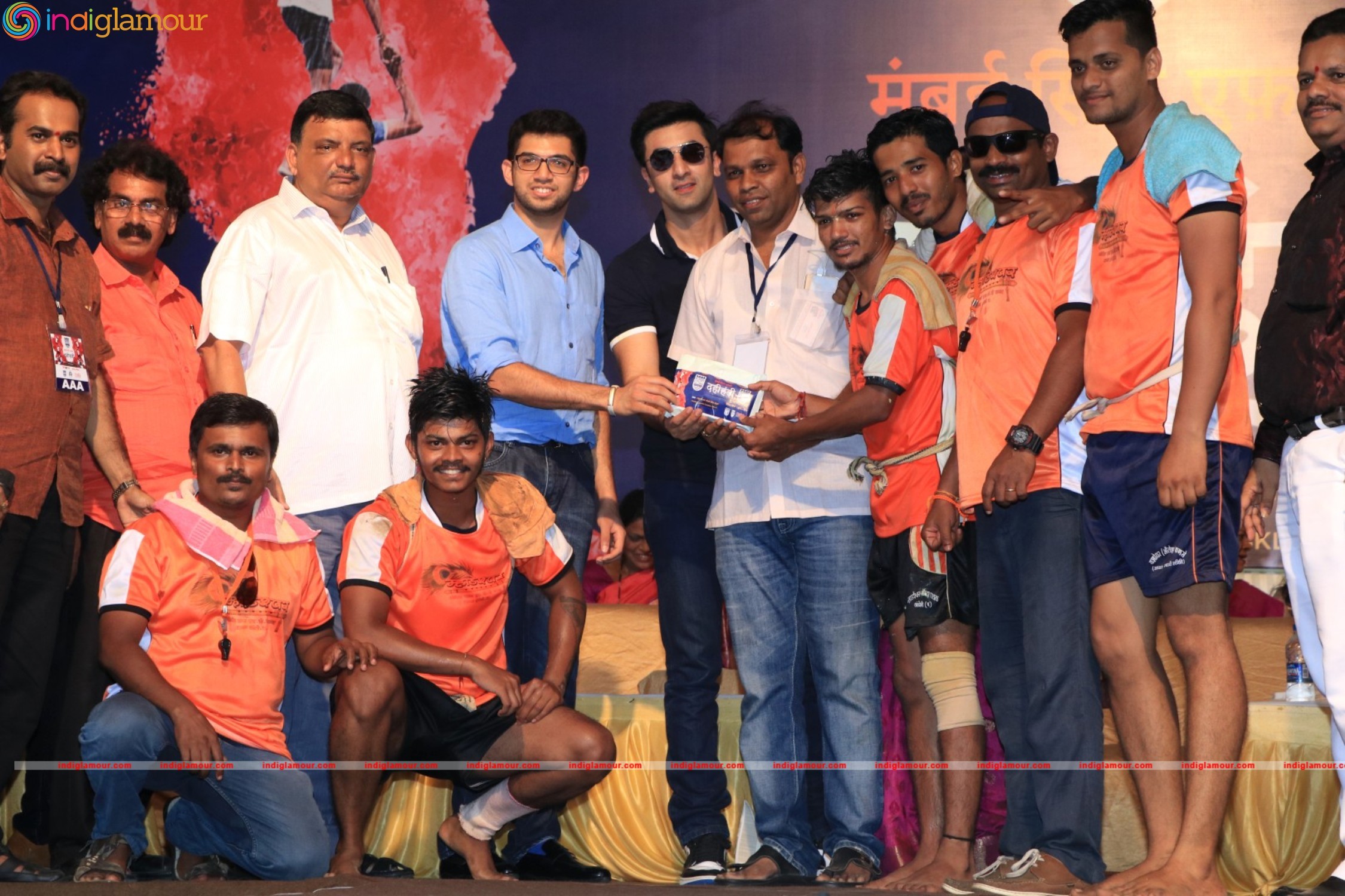 Ranbir Kapoor on Mumbai City Football Club at Andheri Sports Complex Time Event hd photo