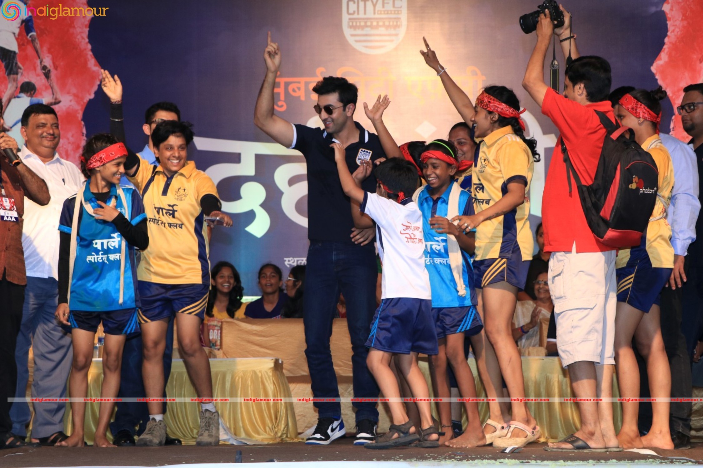 Ranbir Kapoor on Mumbai City Football Club at Andheri Sports Complex Time Event hd photo