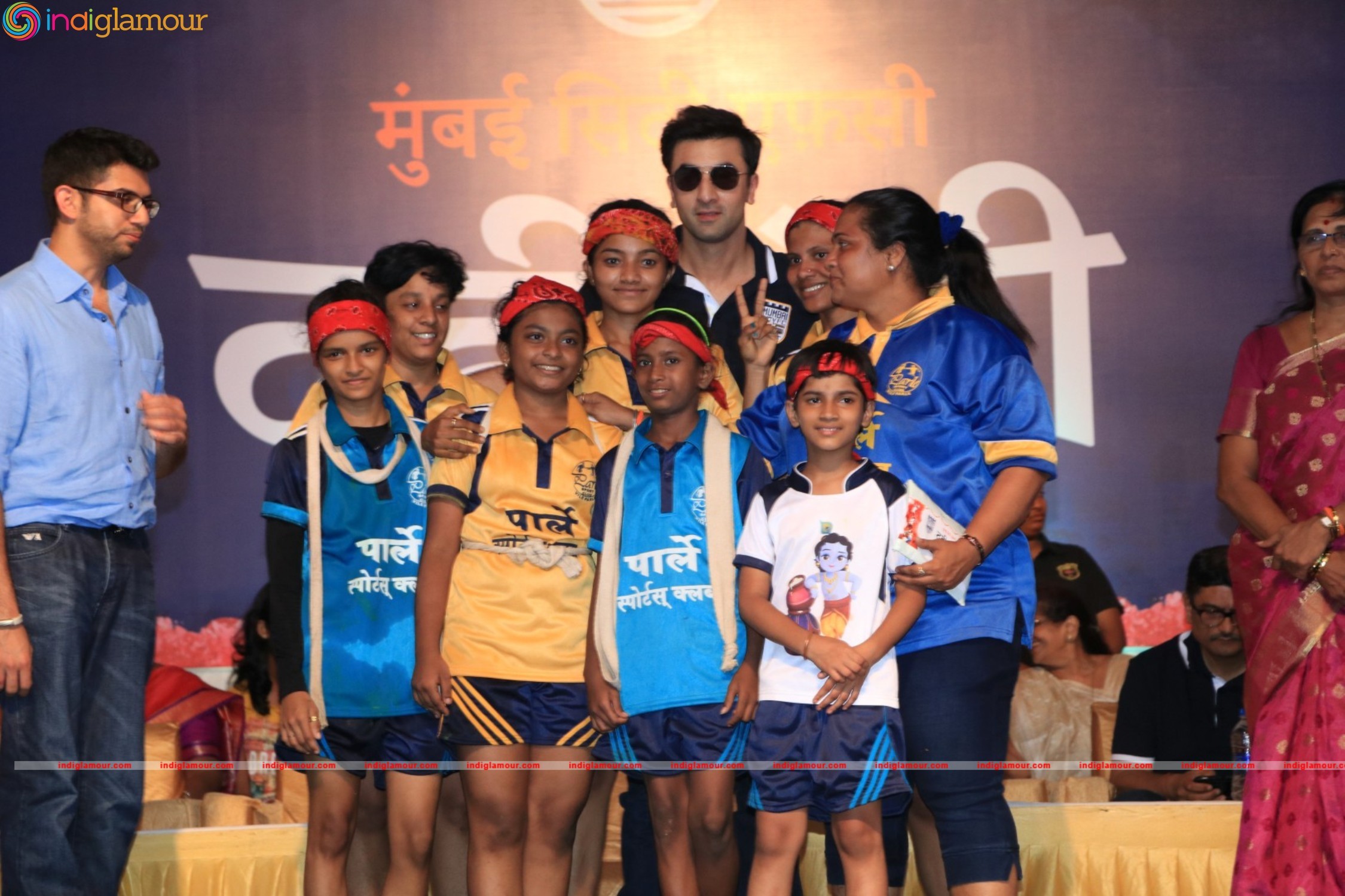 Ranbir Kapoor on Mumbai City Football Club at Andheri Sports Complex Time Event hd photo