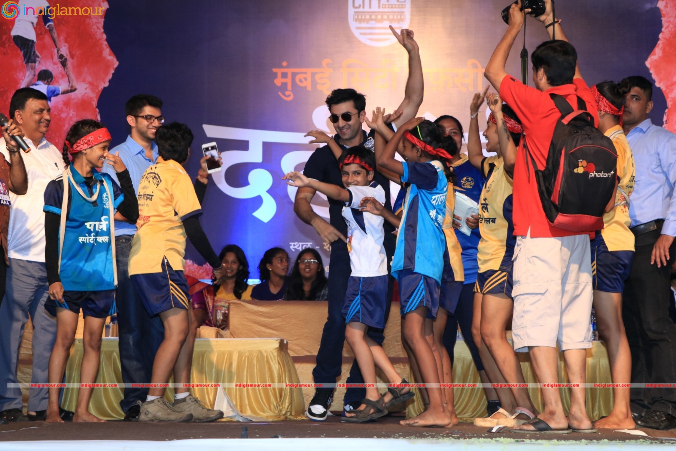 Ranbir Kapoor on Mumbai City Football Club at Andheri Sports Complex Time Event hd photo