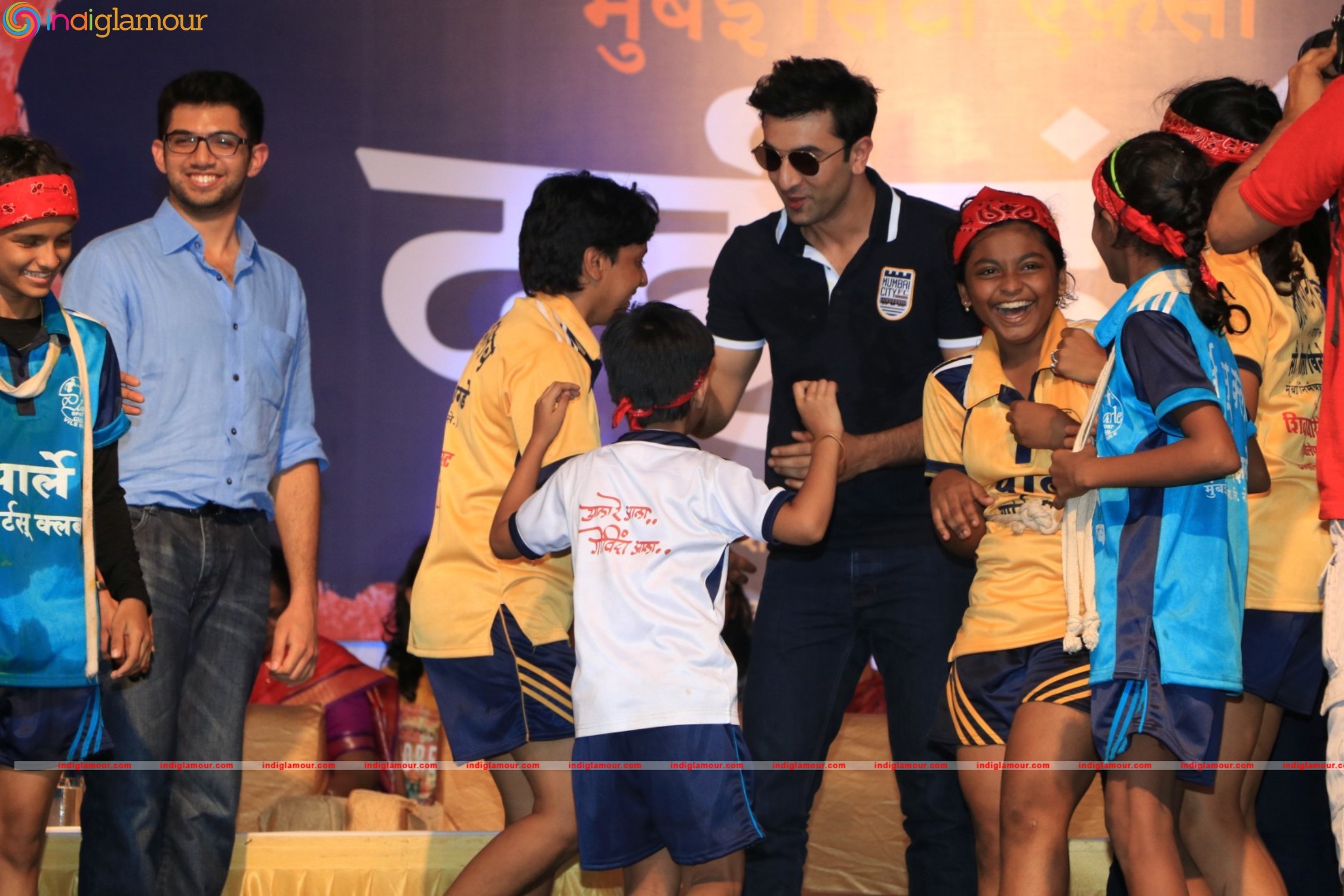Ranbir Kapoor on Mumbai City Football Club at Andheri Sports Complex Time Event hd photo