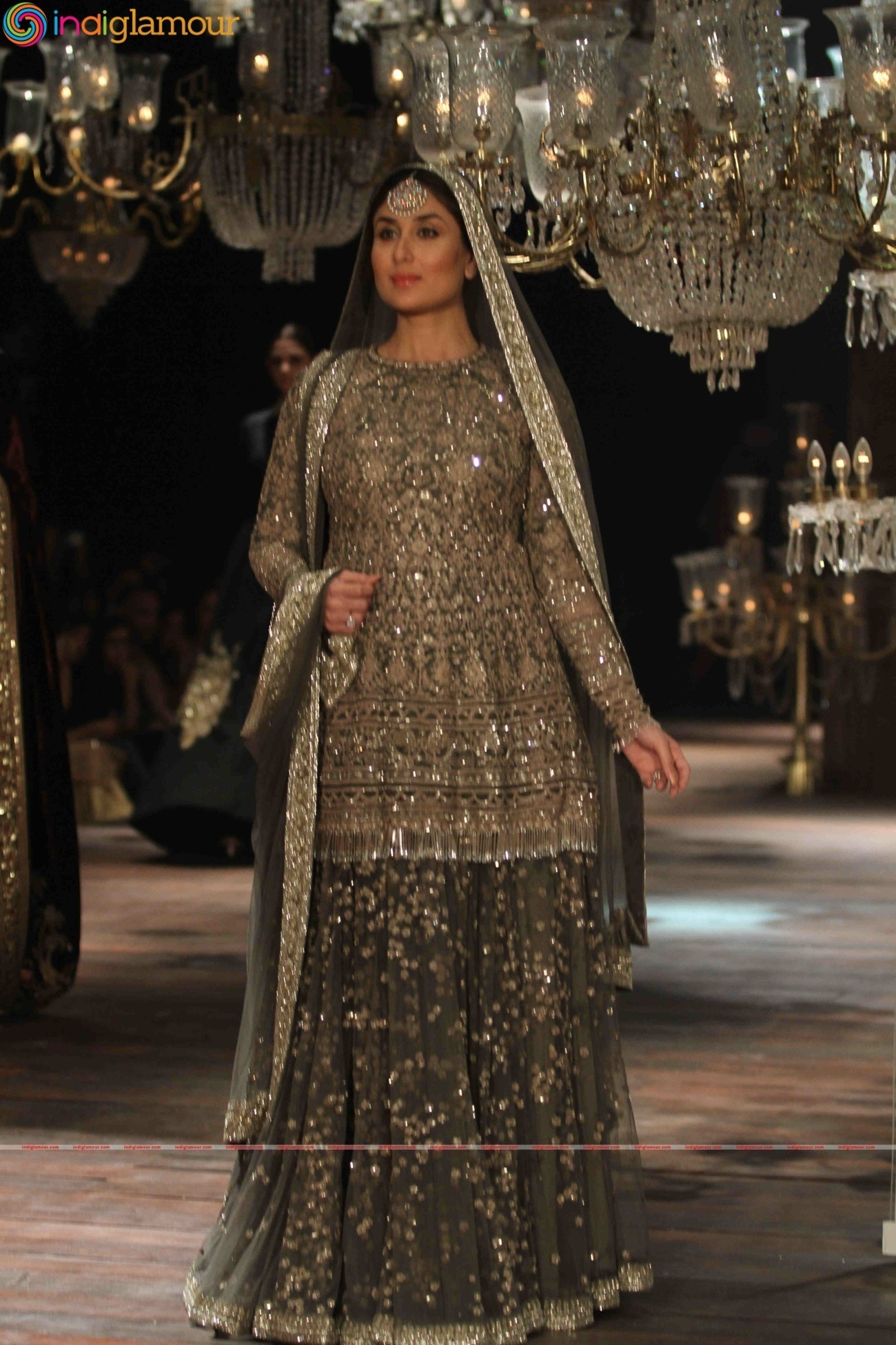 Kareena Kapoor At Lakme Fashion Week Winter Festive 2016 Grand Finale Event hd photo