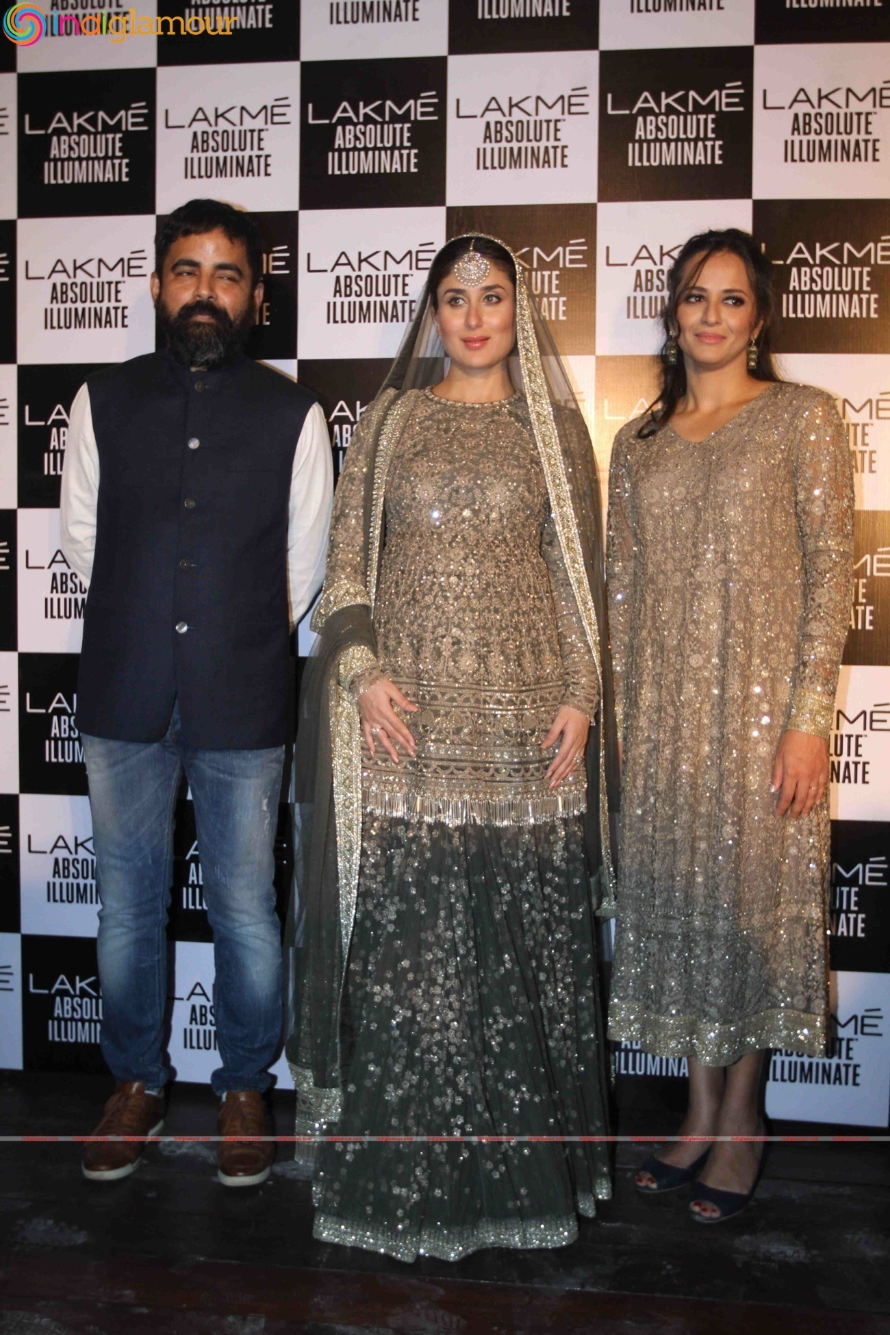 Kareena Kapoor At Lakme Fashion Week Winter Festive 2016 Grand Finale Event hd photo