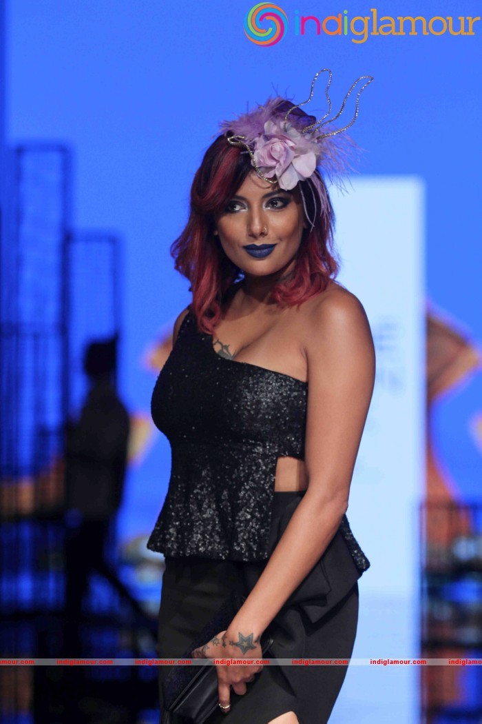 Lakme Fashion Week Winter Festive 2016 Kunal Rawal Event hd photo