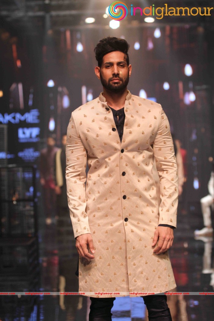 Lakme Fashion Week Winter Festive 2016 Kunal Rawal Event hd photo