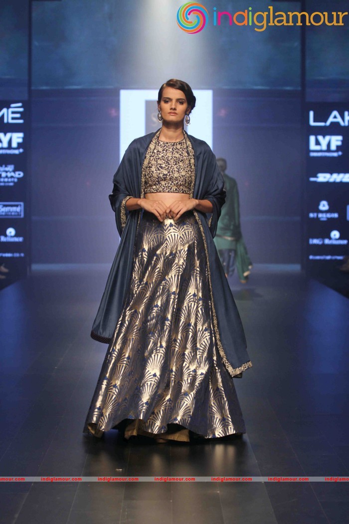 Lakme Fashion Week Winter Festive 2016 Monica Shah and Karishma Swali Event hd photo
