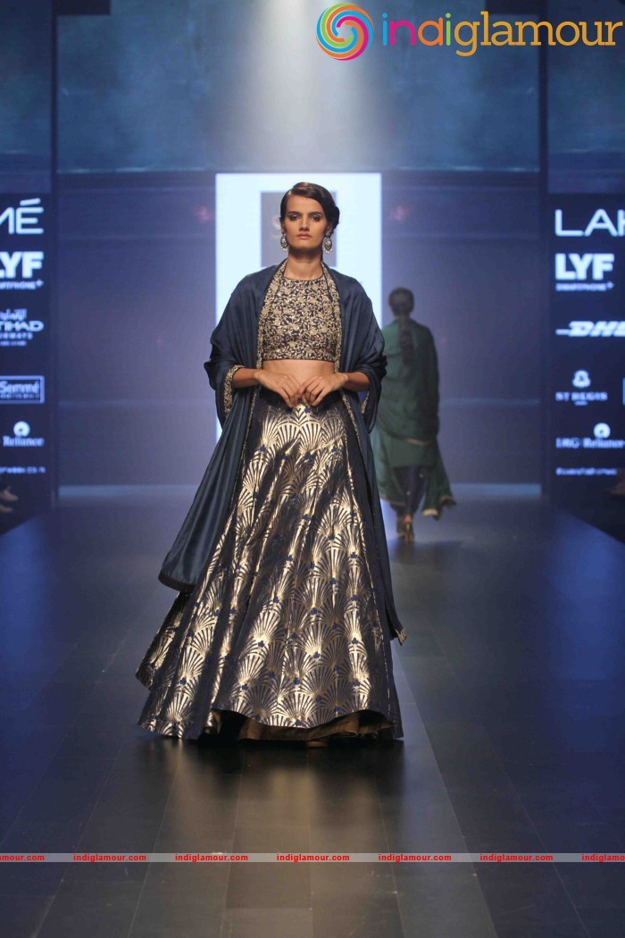 Lakme Fashion Week Winter Festive 2016 Monica Shah and Karishma Swali Event hd photo