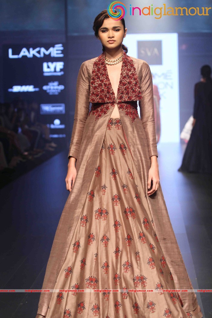 Lakme Fashion Week Winter Festive 2016 Monica Shah and Karishma Swali Event hd photo