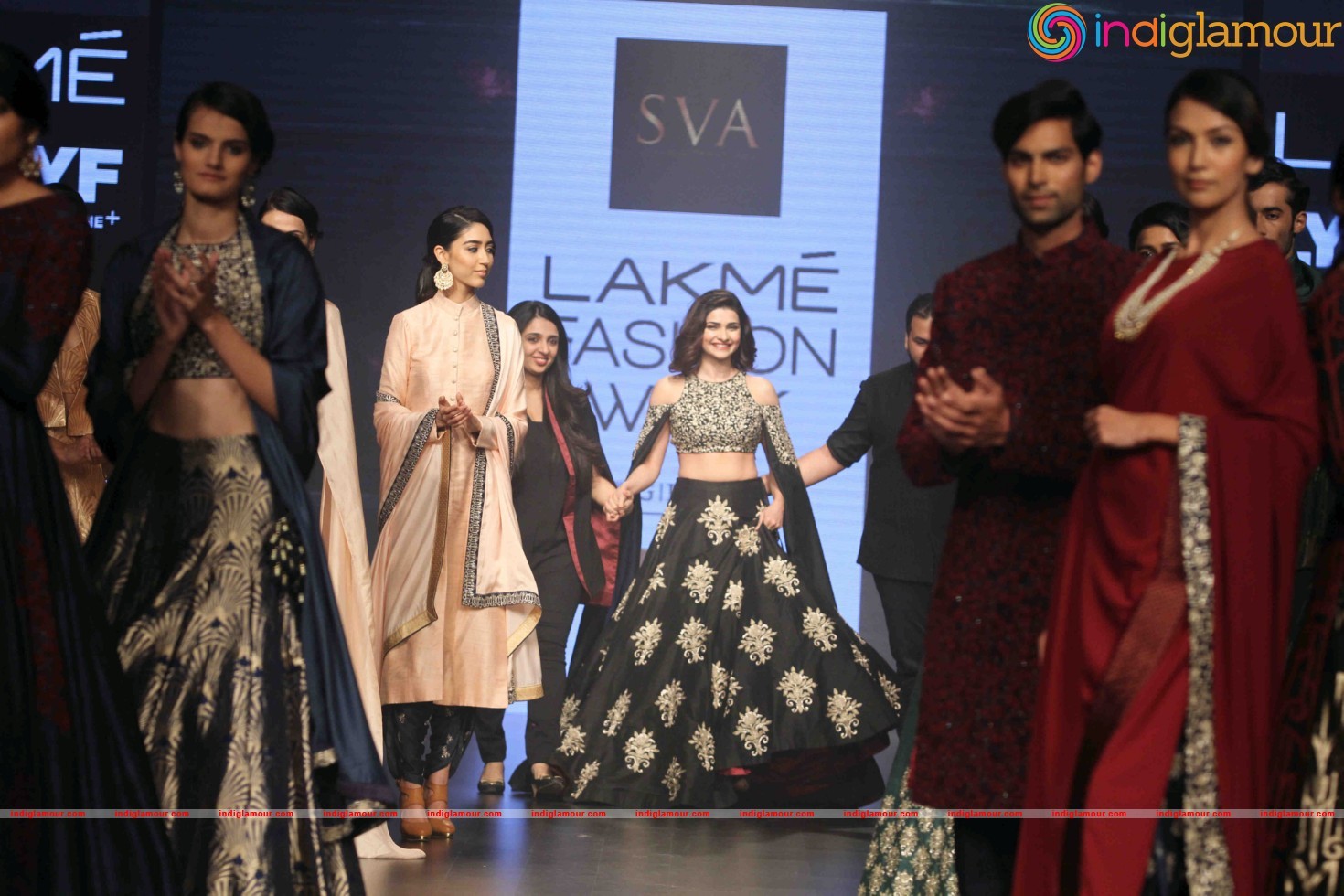 Lakme Fashion Week Winter Festive 2016 Monica Shah and Karishma Swali Event hd photo