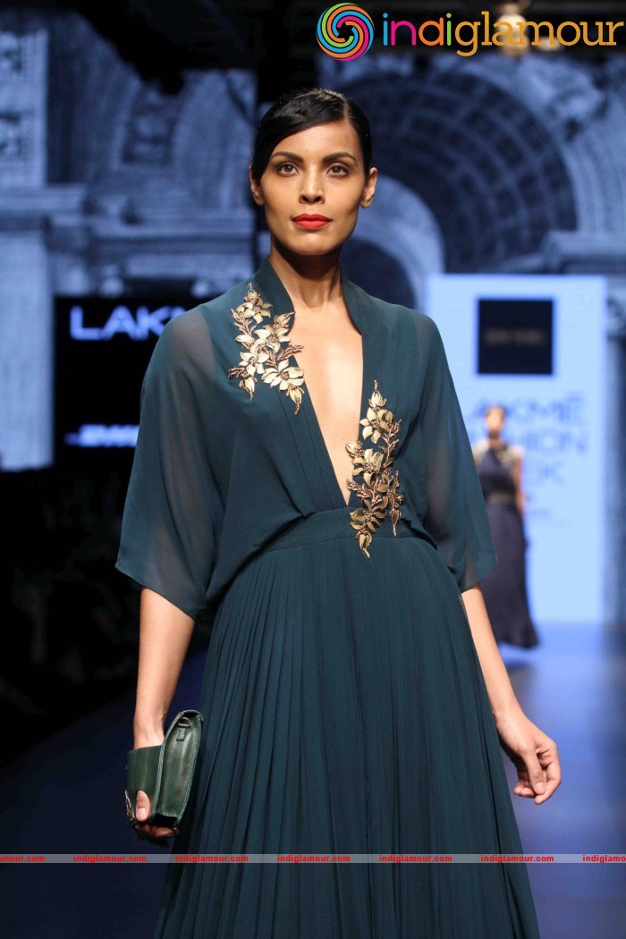 Lakme Fashion Week Winter Festive 2016 Ridhi Mehra Event hd photo