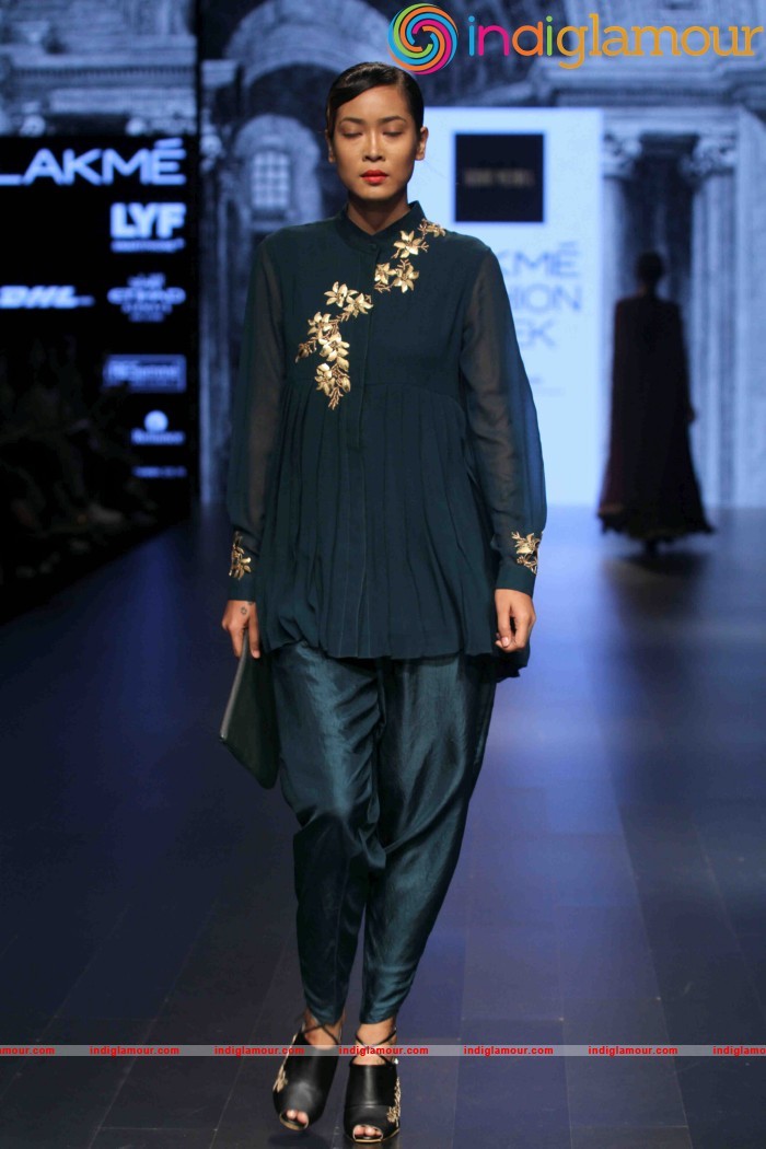 Lakme Fashion Week Winter Festive 2016 Ridhi Mehra Event hd photo