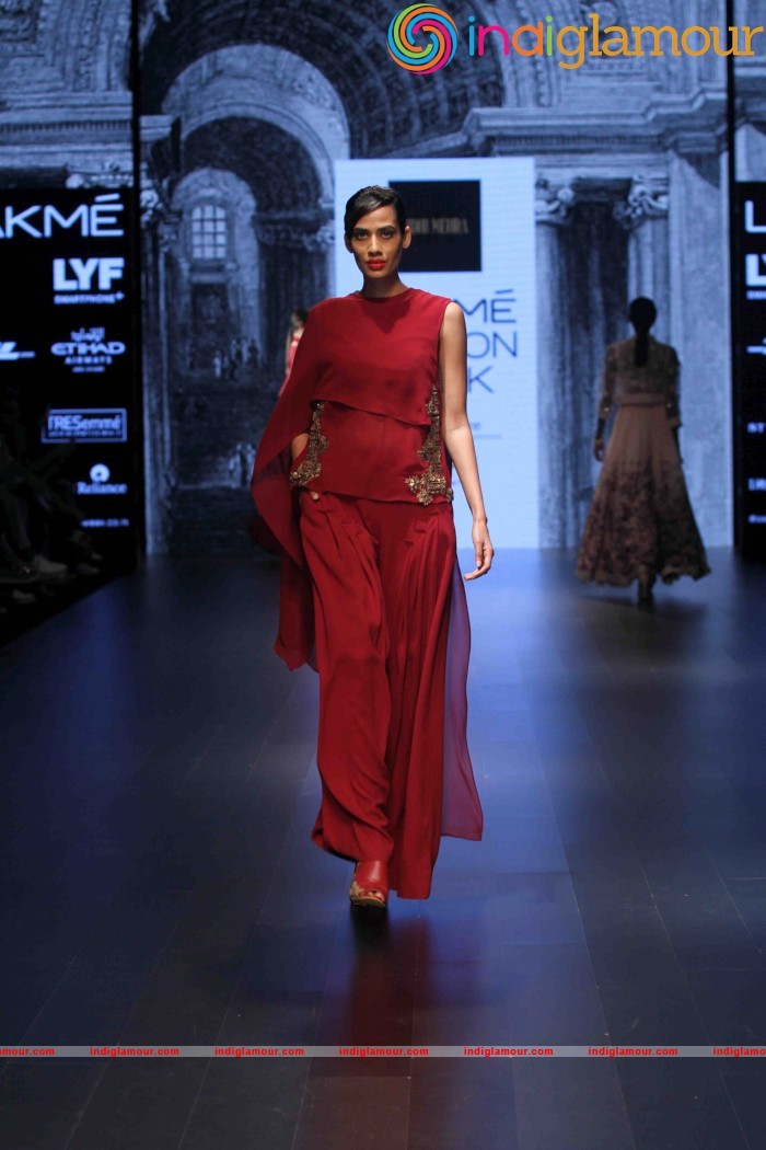 Lakme Fashion Week Winter Festive 2016 Ridhi Mehra Event hd photo