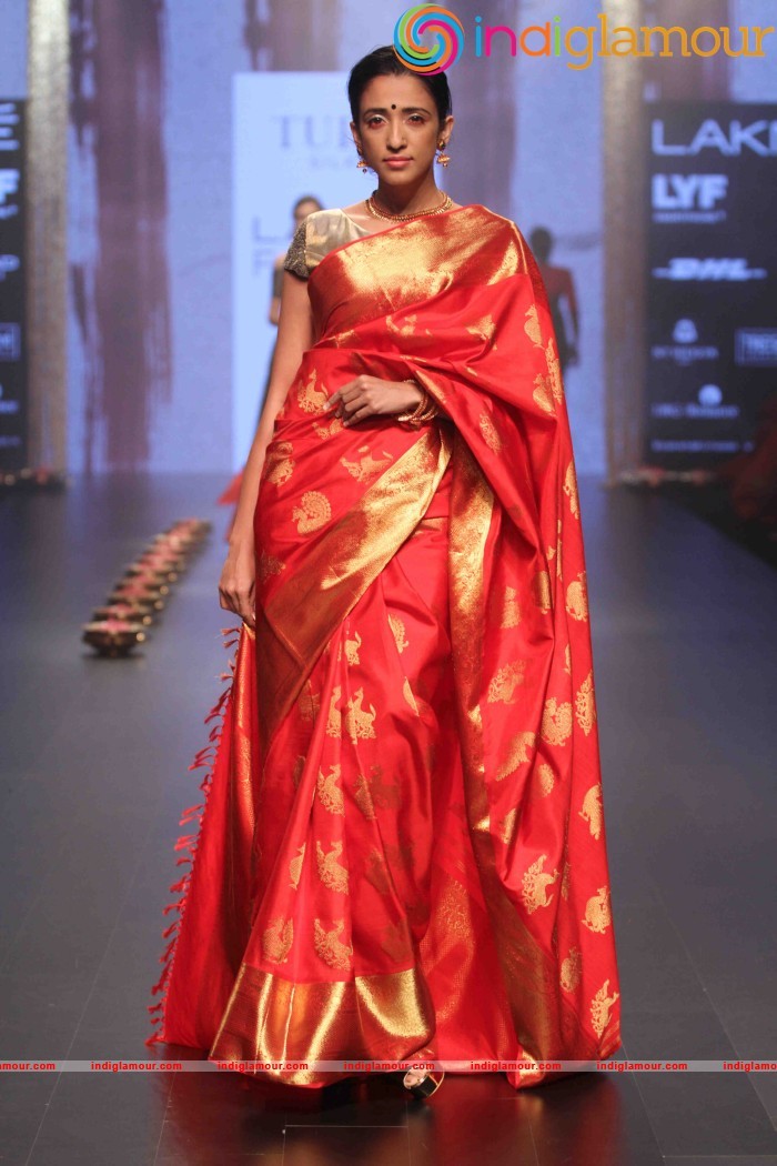 Lakme Fashion Week Winter Festive 2016 Santosh Parekh Event hd photo