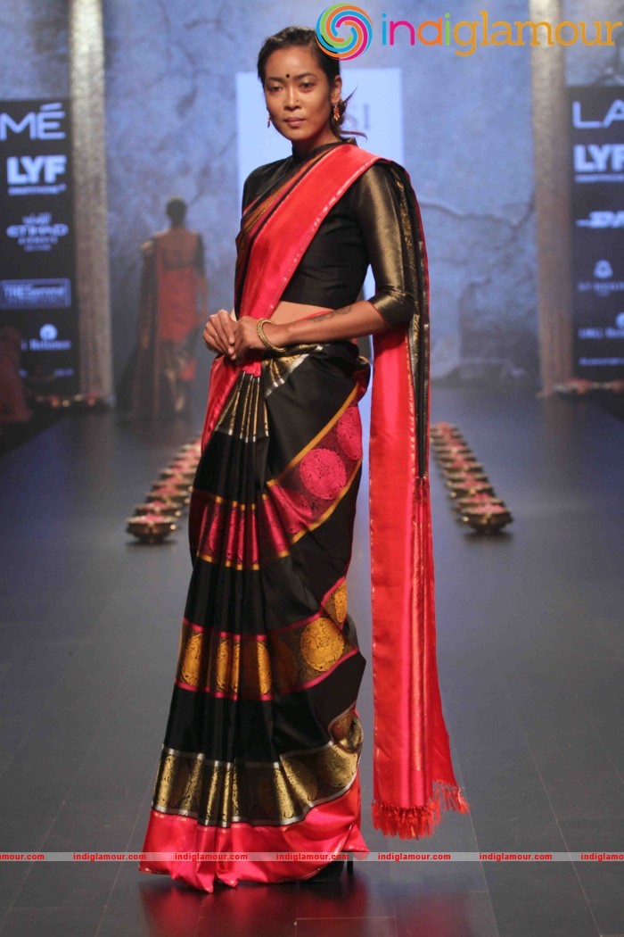 Lakme Fashion Week Winter Festive 2016 Santosh Parekh Event hd photo