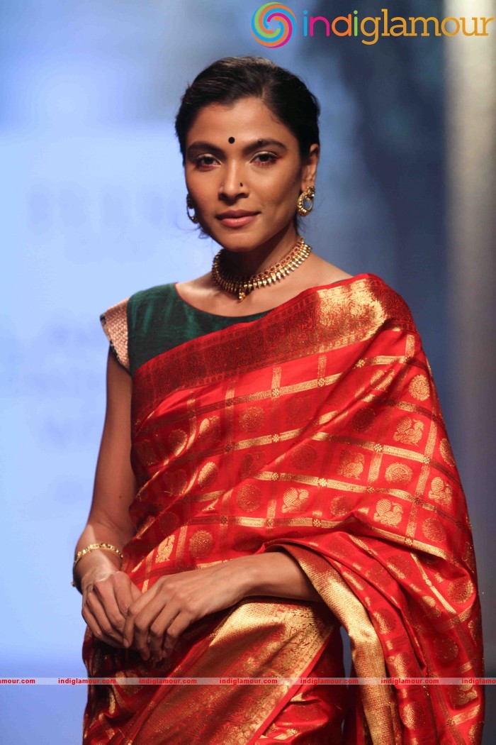 Lakme Fashion Week Winter Festive 2016 Santosh Parekh Event hd photo
