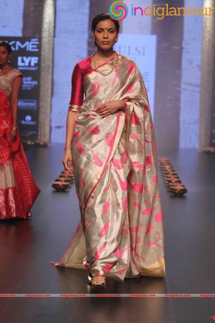 Lakme Fashion Week Winter Festive 2016 Santosh Parekh Event hd photo