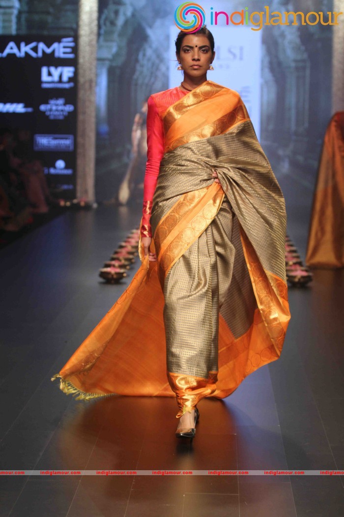 Lakme Fashion Week Winter Festive 2016 Santosh Parekh Event hd photo