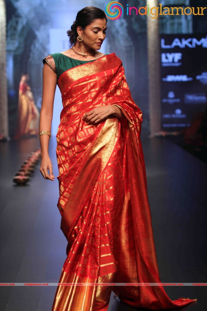 Lakme Fashion Week Winter Festive 2016 Santosh Parekh Event hd photo