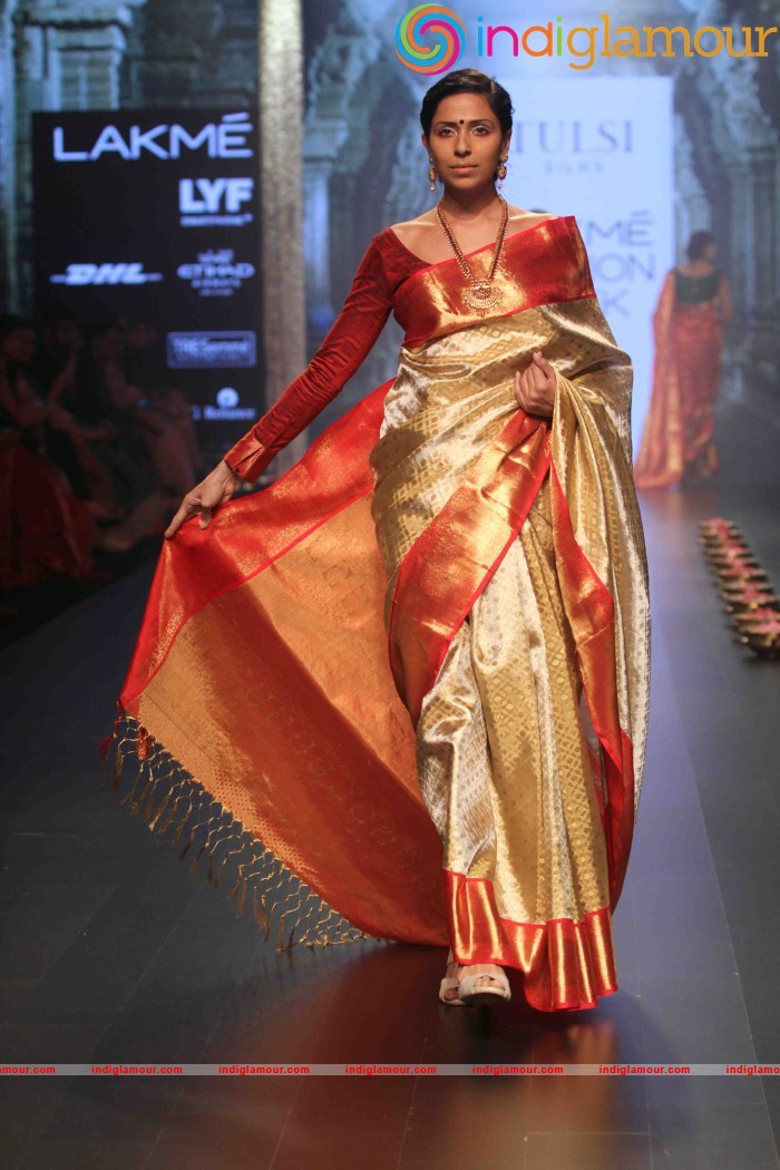 Lakme Fashion Week Winter Festive 2016 Santosh Parekh Event hd photo