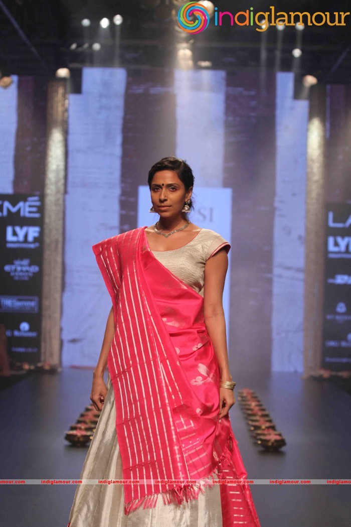 Lakme Fashion Week Winter Festive 2016 Santosh Parekh Event hd photo