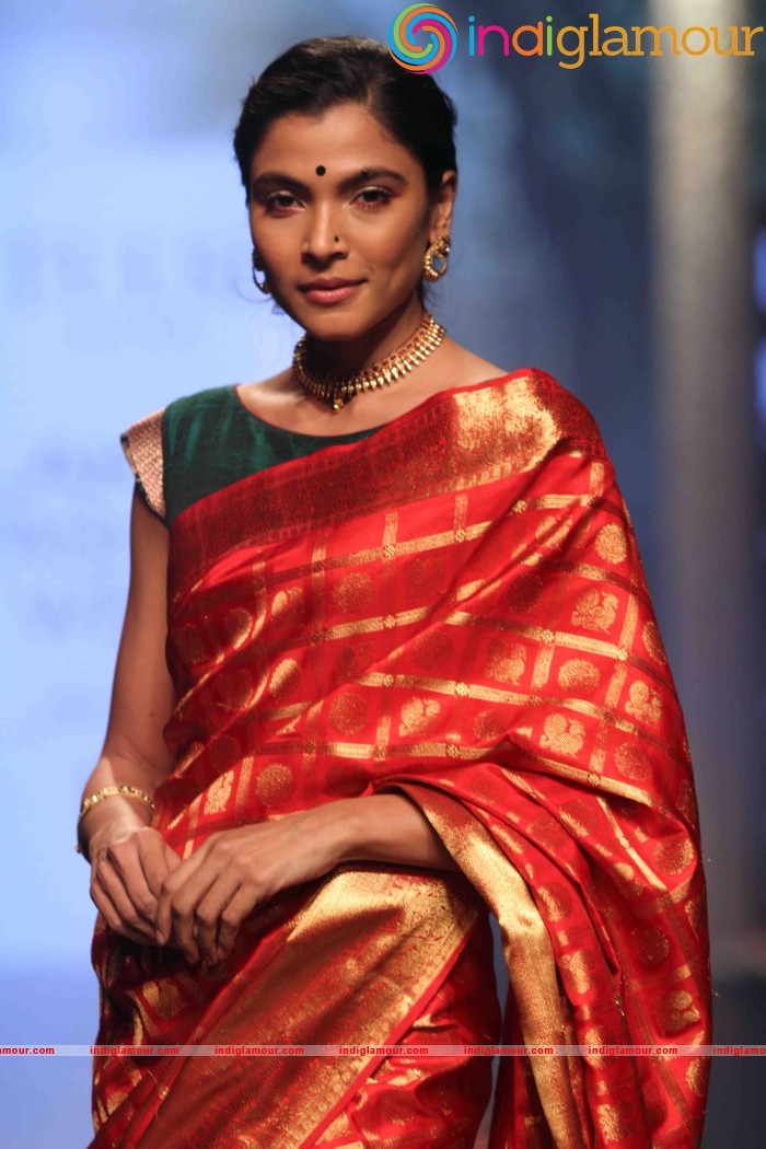 Lakme Fashion Week Winter Festive 2016 Santosh Parekh Event hd photo