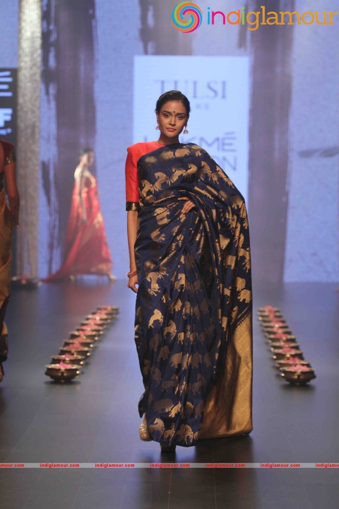 Lakme Fashion Week Winter Festive 2016 Santosh Parekh Event hd photo
