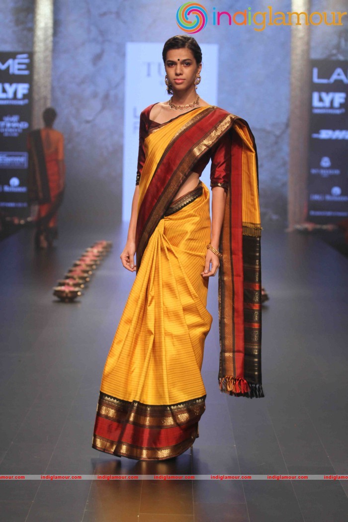 Lakme Fashion Week Winter Festive 2016 Santosh Parekh Event hd photo