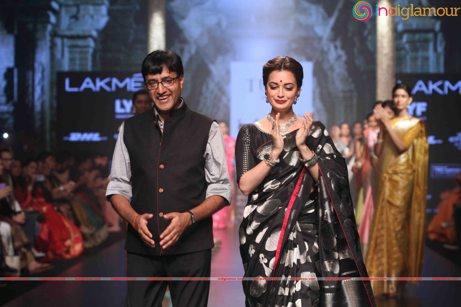 Lakme Fashion Week Winter Festive 2016 Santosh Parekh Event hd photo