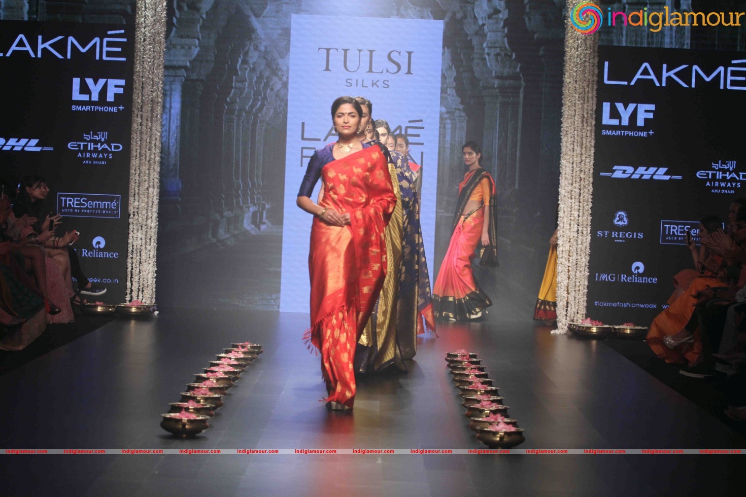 Lakme Fashion Week Winter Festive 2016 Santosh Parekh Event hd photo