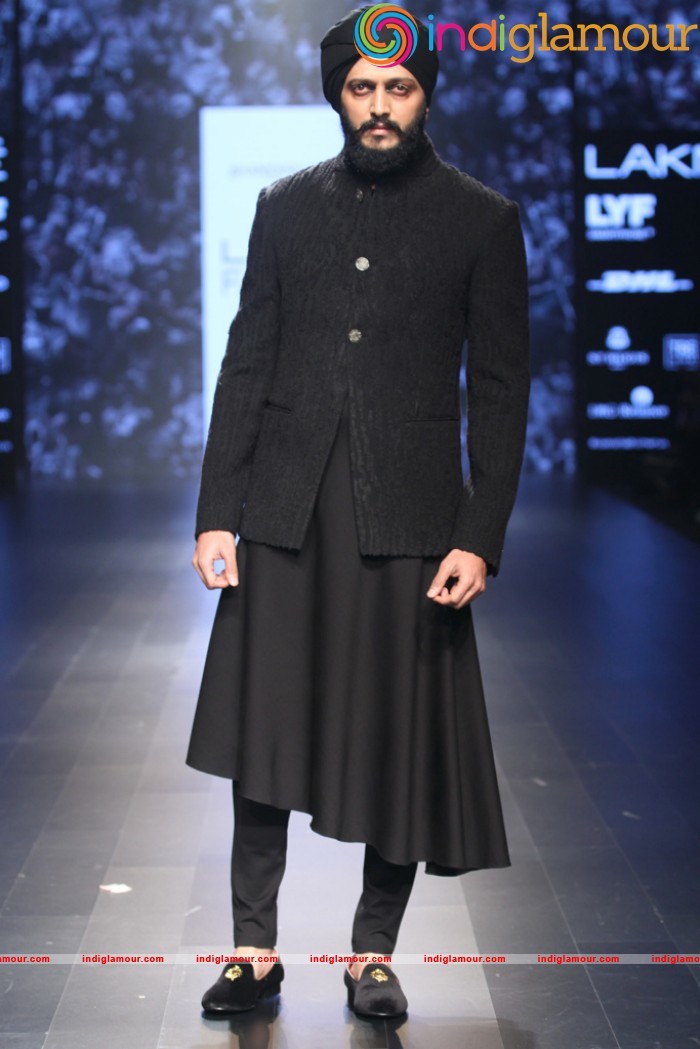 Lakme Fashion Week Winter Festive 2016 Shantanu and Nikhil Event hd photo