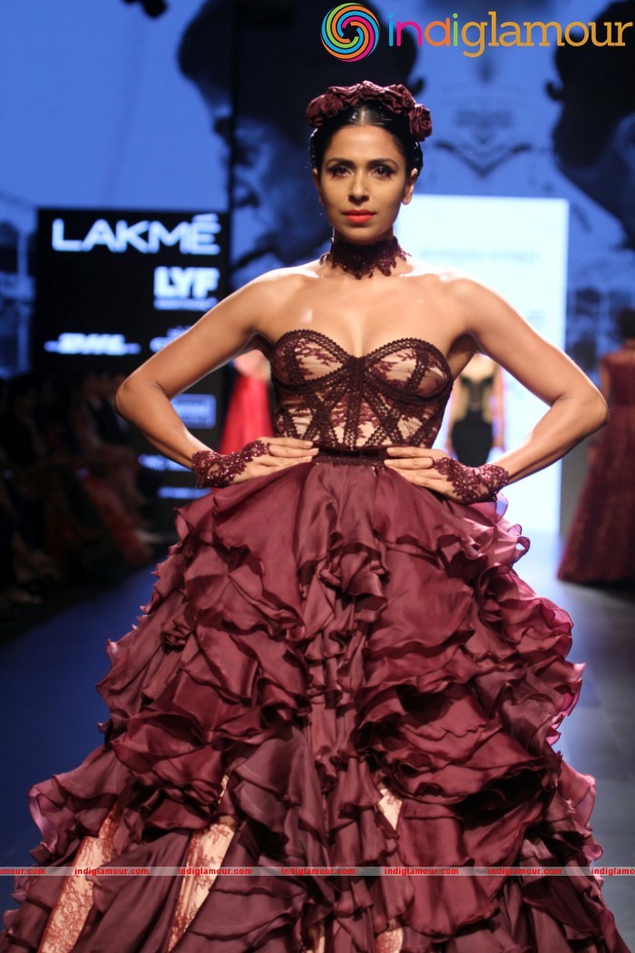 Lakme Fashion Week Winter Festive 2016 Shantanu and Nikhil Event hd photo