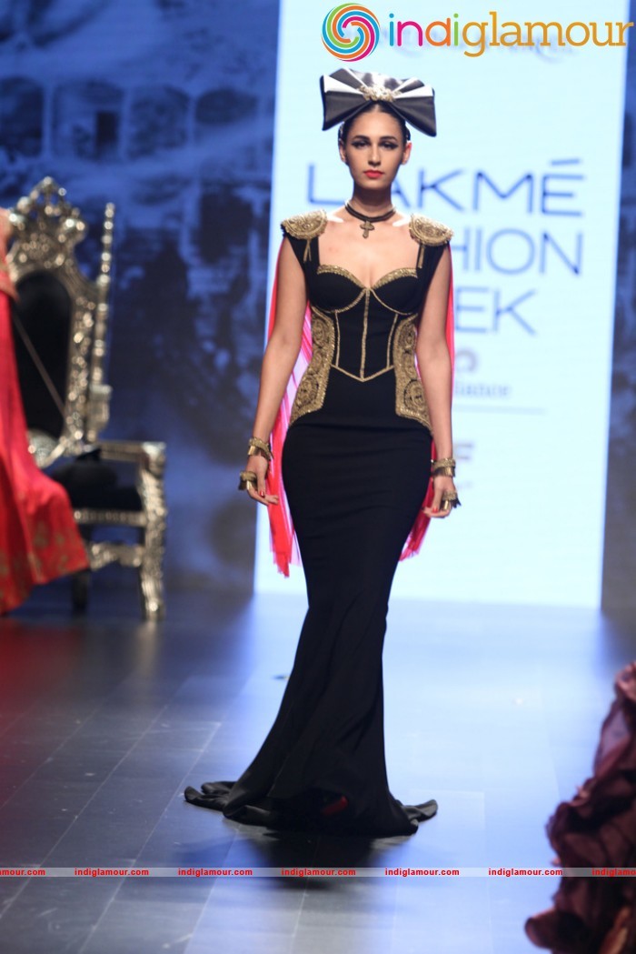 Lakme Fashion Week Winter Festive 2016 Shantanu and Nikhil Event hd photo