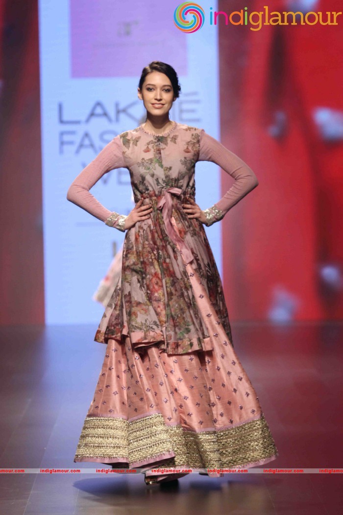 Lakme Fashion Week Winter Festive 2016 Anushree Reddy Event hd photo