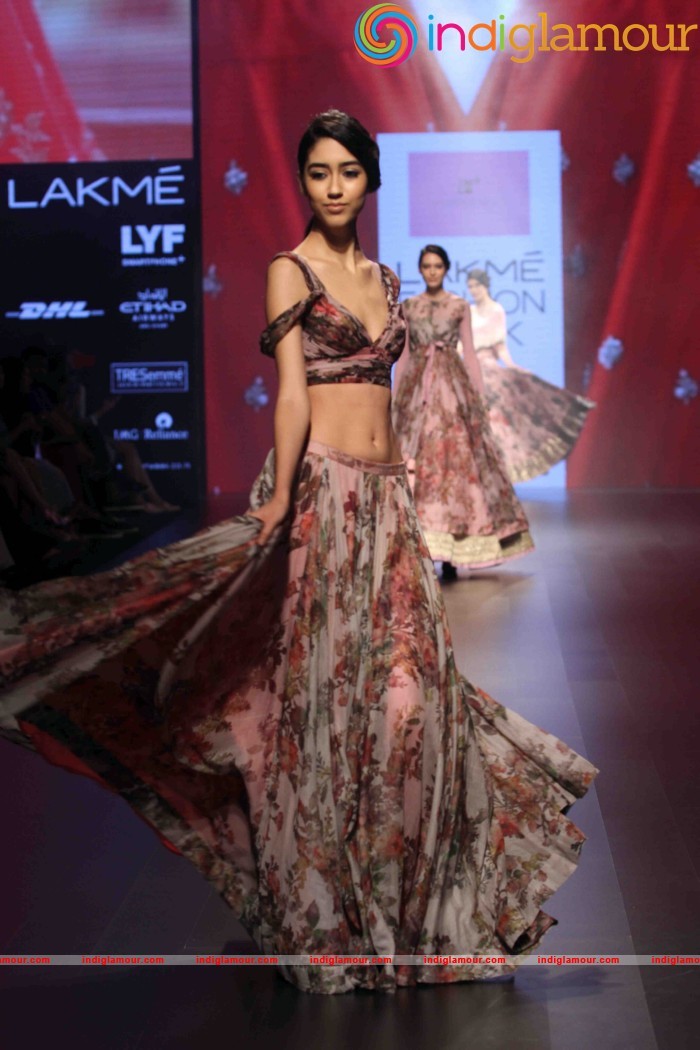Lakme Fashion Week Winter Festive 2016 Anushree Reddy Event hd photo
