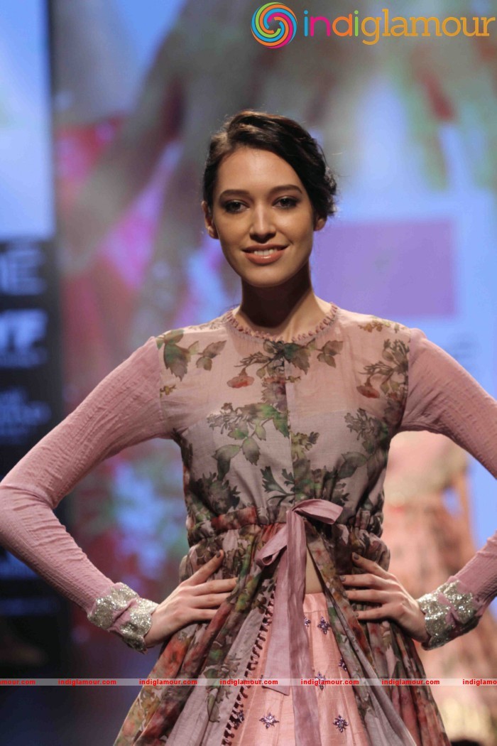 Lakme Fashion Week Winter Festive 2016 Anushree Reddy Event hd photo