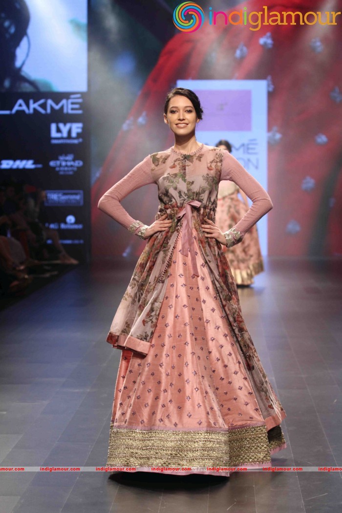 Lakme Fashion Week Winter Festive 2016 Anushree Reddy Event hd photo